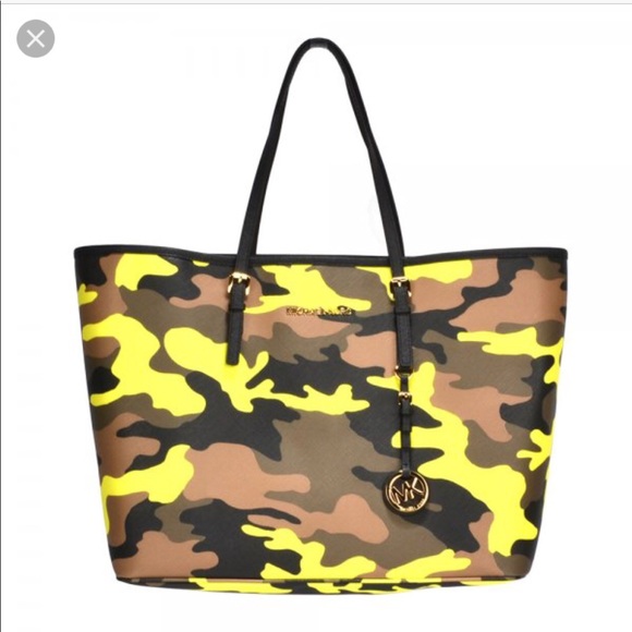 michael kors camouflage purse